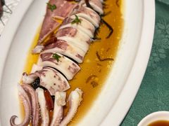 -龙凤荟·传统粤菜点心(新天地店)