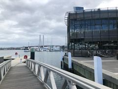 -墨尔本滨海港区