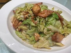 包包菜炒馕-巴依老爷新疆美食(望京小街店)