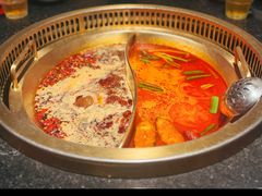 牛油鸳鸯锅-红运火锅·中国名火锅·国风演绎(省体店)