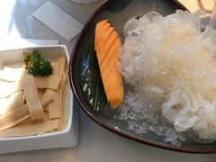 -左庭右院鲜牛肉火锅(浦江欢乐颂店)
