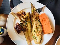 -岷山饭店-芝芝自助餐厅