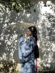 -一揽芳华汉服旗袍体验馆(拙政园店)