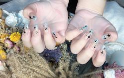 -兔猫ToMoreNails美甲美睫