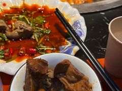 -袁小二大东北铁锅炖(吉祥村总部)