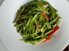 -洈水谣 · 地道荆州松滋菜(菱角湖公园店)