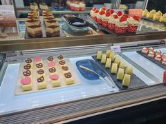 -东方红海鲜百汇(国际大厦店)