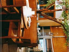 -蜜桃餐厅·伴山(湖滨商业街店)