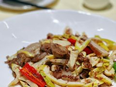 汉源坛子肉-干老四雅鱼饭店(滨江西路店)