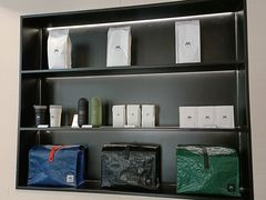 -M Stand(凯德乐峰广场店)