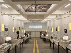 -先锋书店(五台山总店)