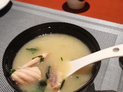 鱼骨酱汤-乾山寿司(好运街店)