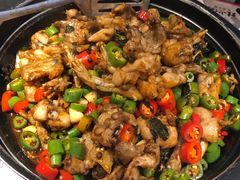 青椒紫苏味-蛙小侠·沸腾砂锅(南山欢乐颂店)