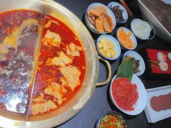 -九鼎轩脆毛肚火锅(南京东路店)