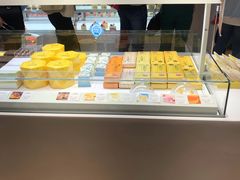 面包甜点陈列柜-好利来(梅江永旺店)