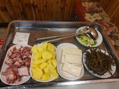 -小火炕铁锅炖鱼