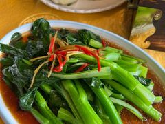 -东方之猪四更烤乳猪(金垦总店)