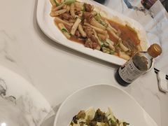 -新丁香海鲜酒店(银海商贸城店)