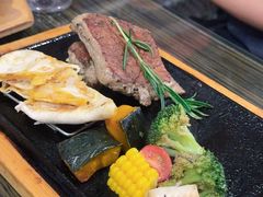 -豪客来牛排(府河店)