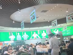 -费大厨辣椒炒肉(黄兴中心广场店)