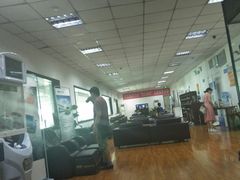 -成都强生一汽大众4S店(欢乐谷店)