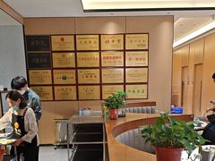 -梅利汴京烤鸭•开封豫菜地标店(东大街店)