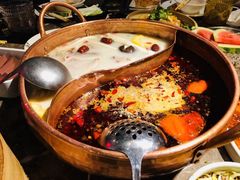 双味鸳鸯锅-三人行骨头王火锅(长寿店)