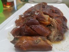 -老乡村美食农庄