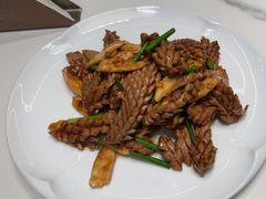 -湖畔鲁菜·二十年老字号餐厅(大明湖店)