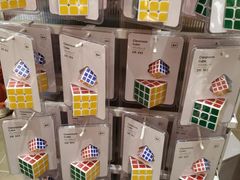 -名创优品(广东省广州琶洲保利广场店)