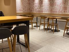 -星巴克臻选(上海中环广场2F店)