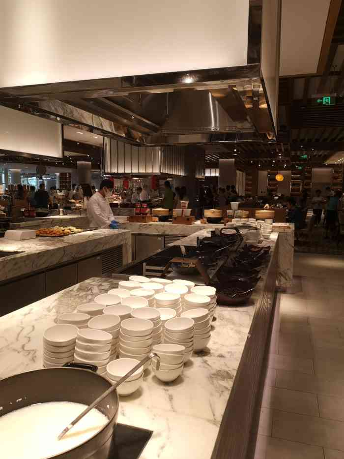 亚特兰蒂斯酒店-番红花自助餐厅-"这是三亚亚特兰斯酒店的两个自助