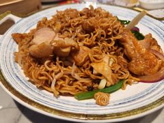 鸡扒炒一丁面-锦园春香港茶餐厅(西海湾旗舰店)
