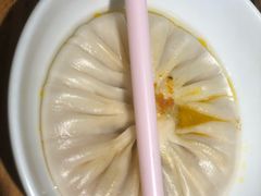 王牌蟹粉灌汤包-苏小柳手工点心(人民广场分院)