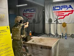 -战甲射击中心·茶室