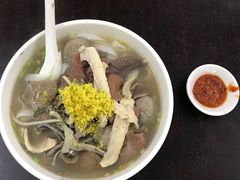 -潮镇老尾牛杂(环城西路店)