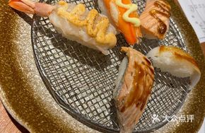 Stepping Up Salmon Sushi Duo Platter