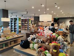 -魔方城市书房(中街益田店)