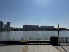 -翠山·映月湖景餐厅(映月湖公园店)