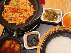 -谷田稻香·砂锅菜(川沙百联店)