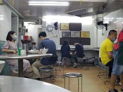 大堂-李记牛杂店(建设一街店)