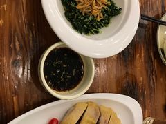 -侬佳蒸菜馆(听潮店)