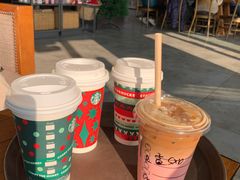 -星巴克(济宁万达广场店)