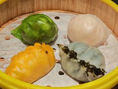 鲜虾饺四拼-蝴蝶里·粤菜·点心(滨江龙湖店)