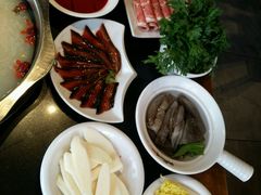 -纸盐河码头火锅(十八梯店)