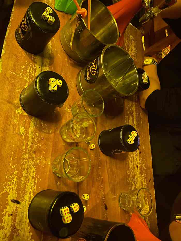 hls小酒馆(龙首店)-"七八年前就去过第一家店 在吉祥村那时候.