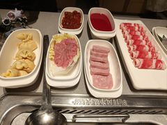 -海底捞火锅(金山百联店)