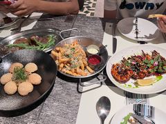 -SHADOWS•Bistro&Eatery(安福路店)