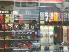 -吾悦广场(南京鼓楼店)