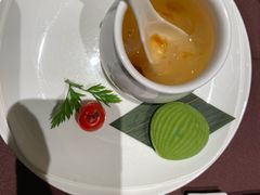 桃胶银耳露拼牛油果绿豆饼-江南·JIANGNAN(北京歌华开元大酒店)
